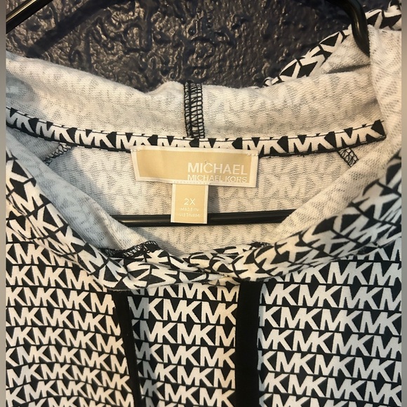 Michael Kors hooded sweatshirt 2X - Picture 3 of 4
